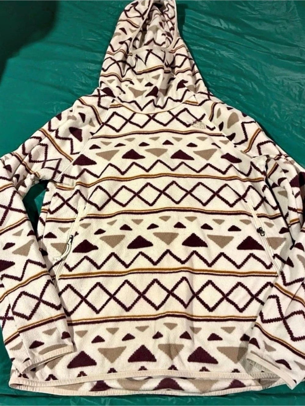 The North Face Printed TKA Glacier Hoodie Aztec Print Small